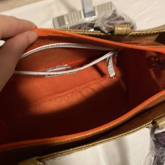 Michel Angelo Bag - Picture 10 of 14